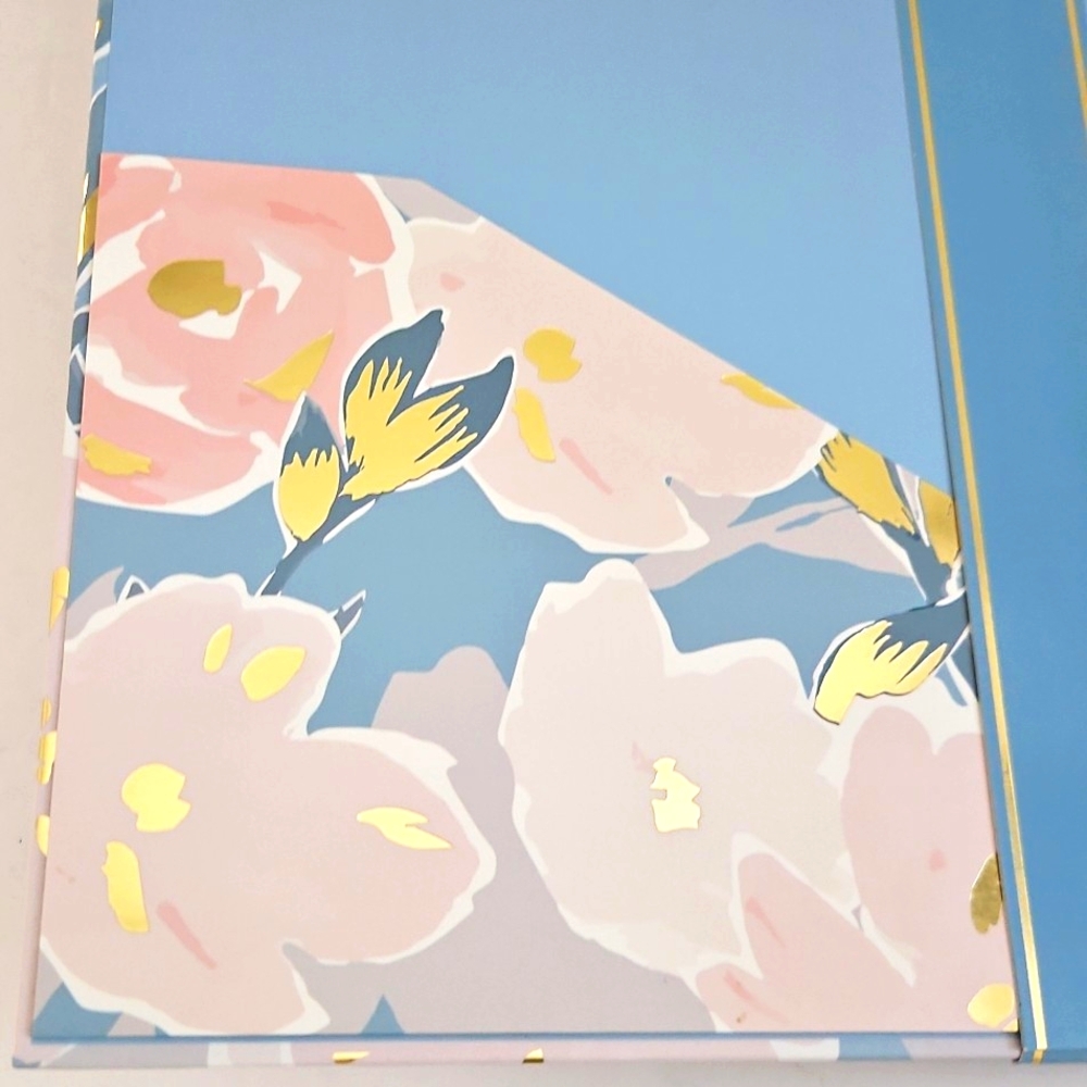 Badgley Mischka NWT Floral/Gold Motif Clipboard Set - Picture 8 of 9